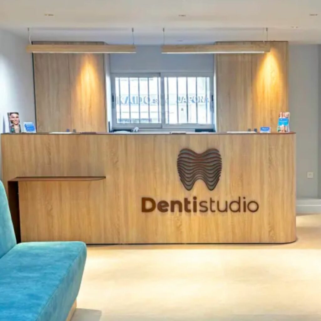 Centre Medico Dentaire Poissy – Dentistudio